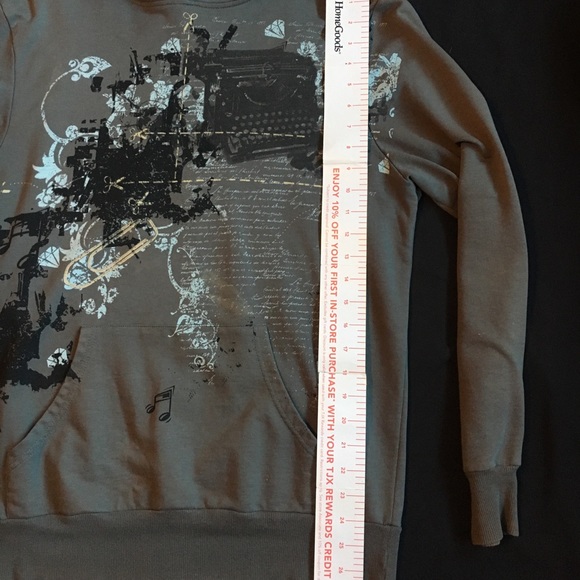 Pullover sweater - Picture 2 of 4